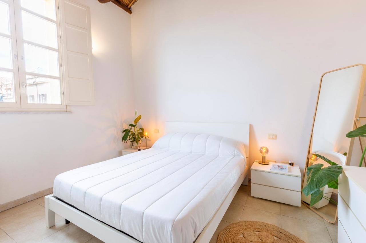 דירות קליארי Castello Attic Sunset Terrace מראה חיצוני תמונה