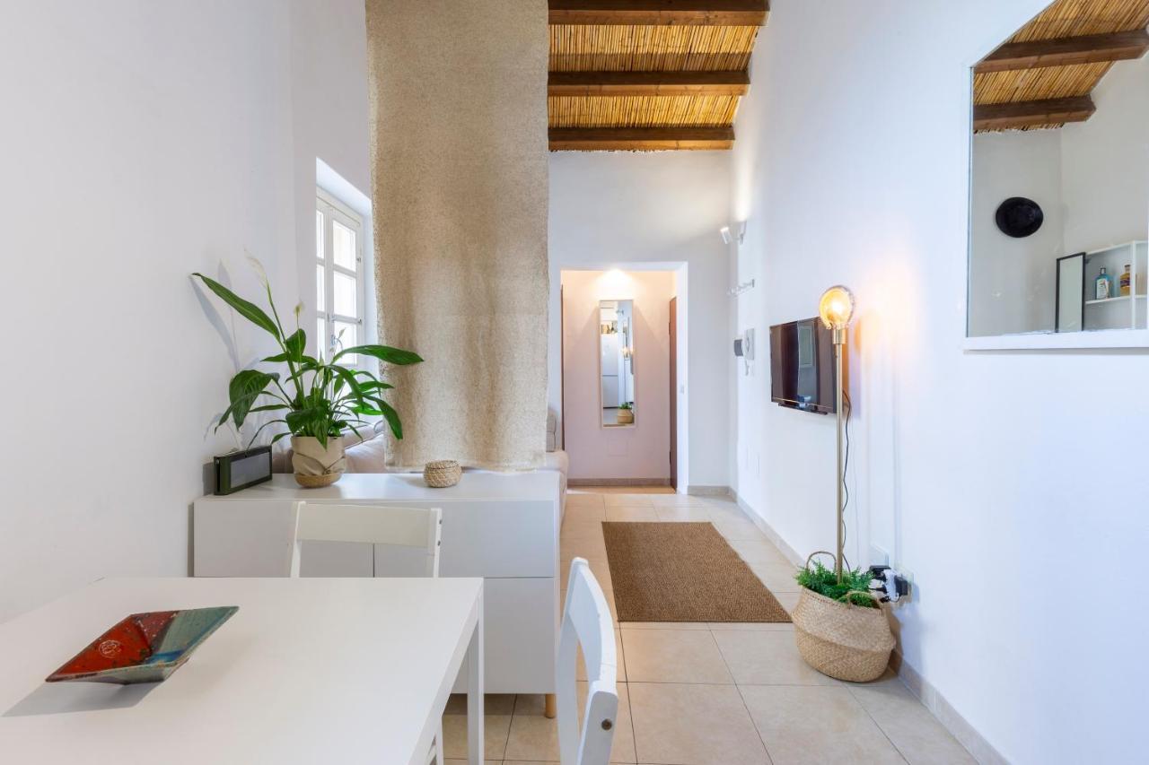 דירות קליארי Castello Attic Sunset Terrace מראה חיצוני תמונה