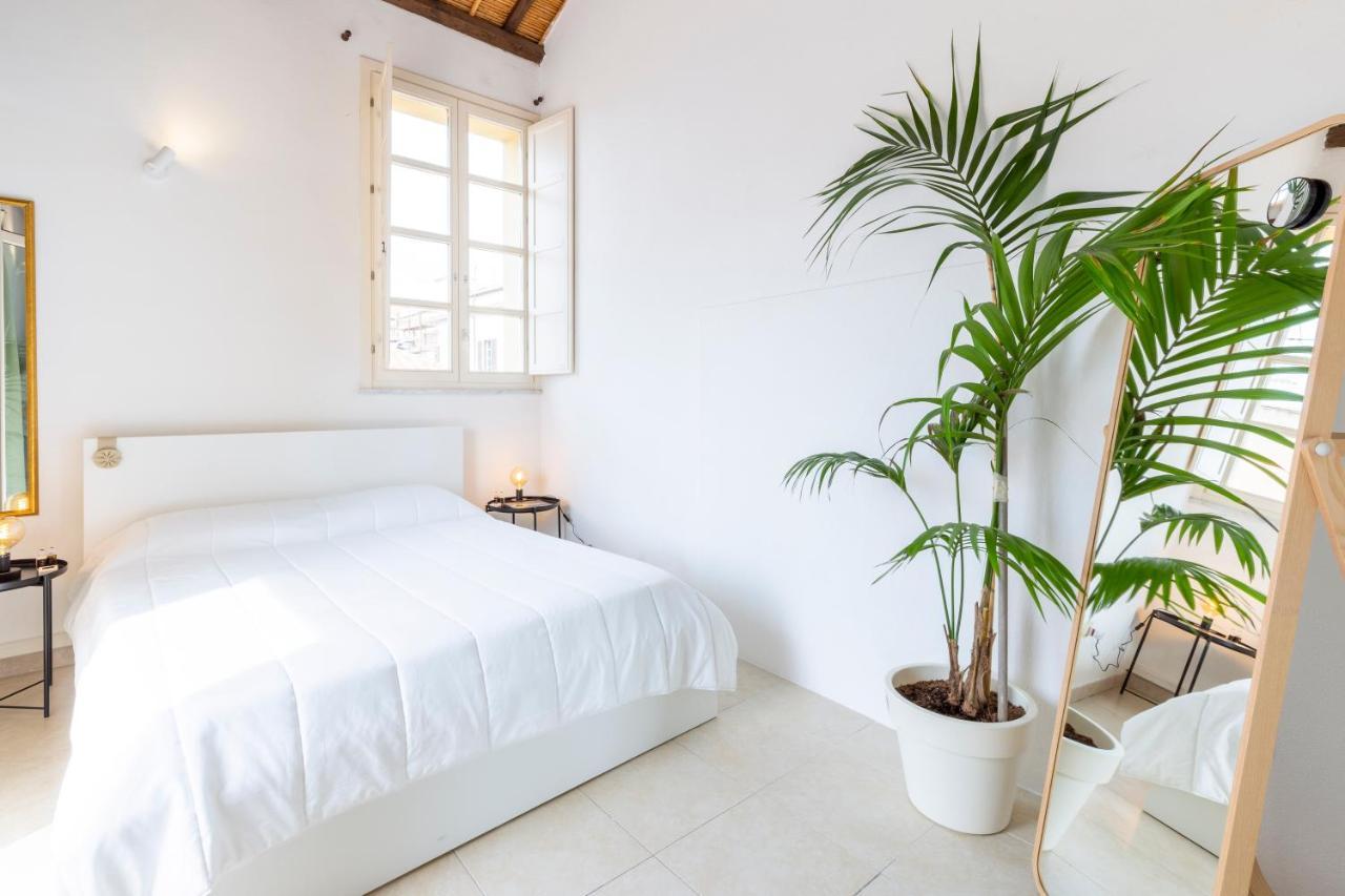 דירות קליארי Castello Attic Sunset Terrace מראה חיצוני תמונה