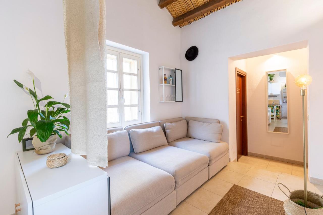 דירות קליארי Castello Attic Sunset Terrace מראה חיצוני תמונה