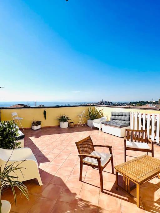 דירות קליארי Castello Attic Sunset Terrace מראה חיצוני תמונה