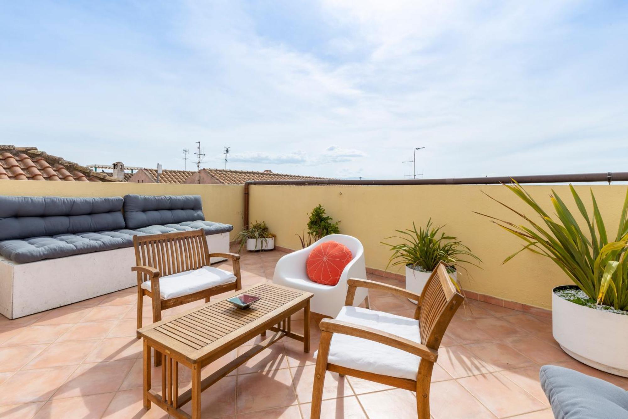דירות קליארי Castello Attic Sunset Terrace מראה חיצוני תמונה